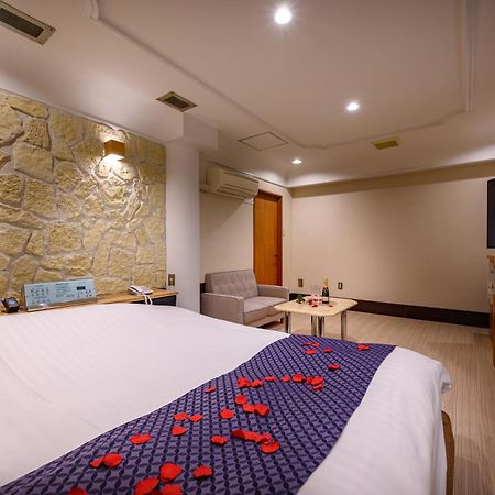 Hotel Mobilia (Adults Only) Tsurugashima المظهر الخارجي الصورة