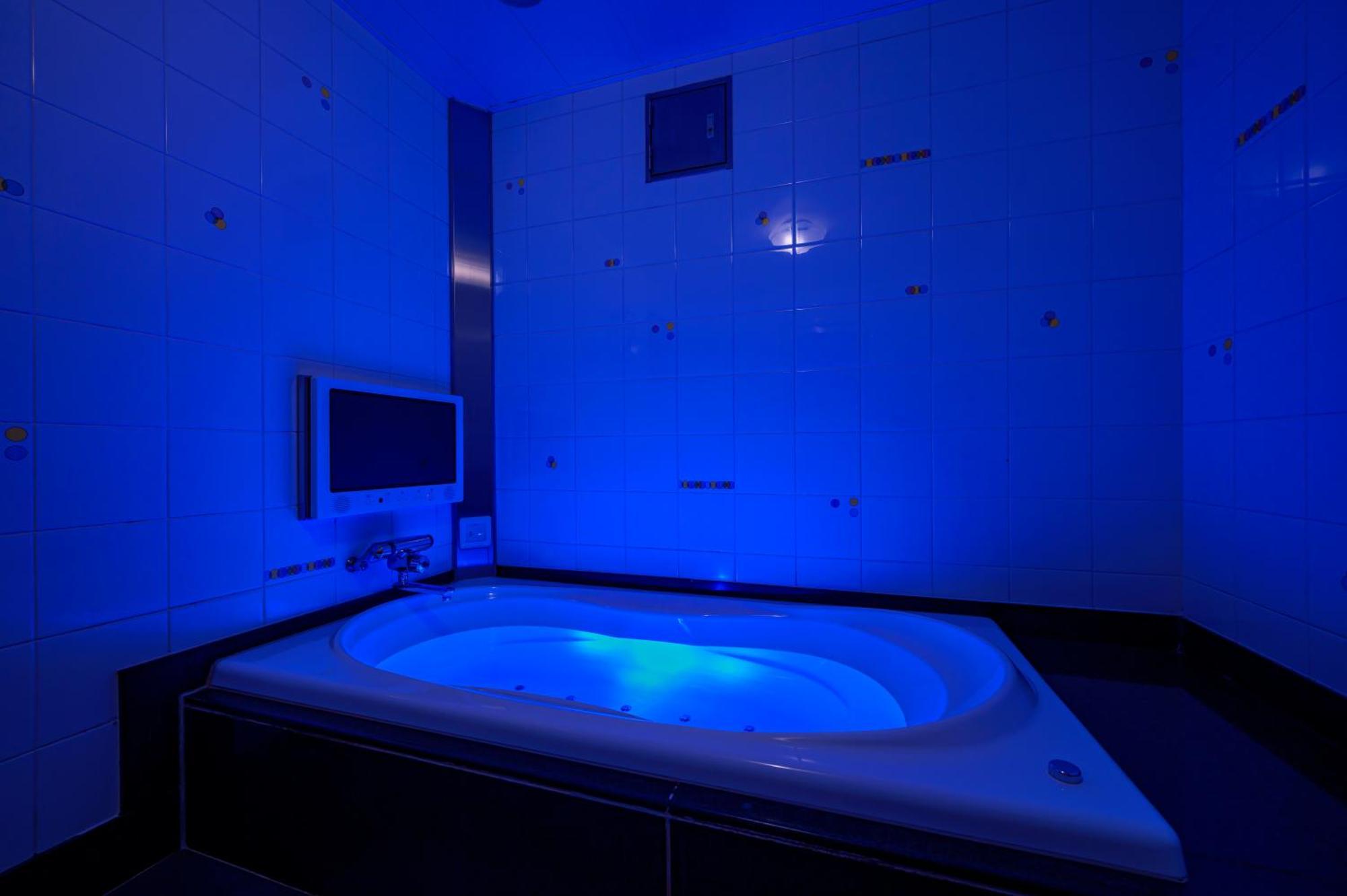 Hotel Mobilia (Adults Only) Tsurugashima المظهر الخارجي الصورة